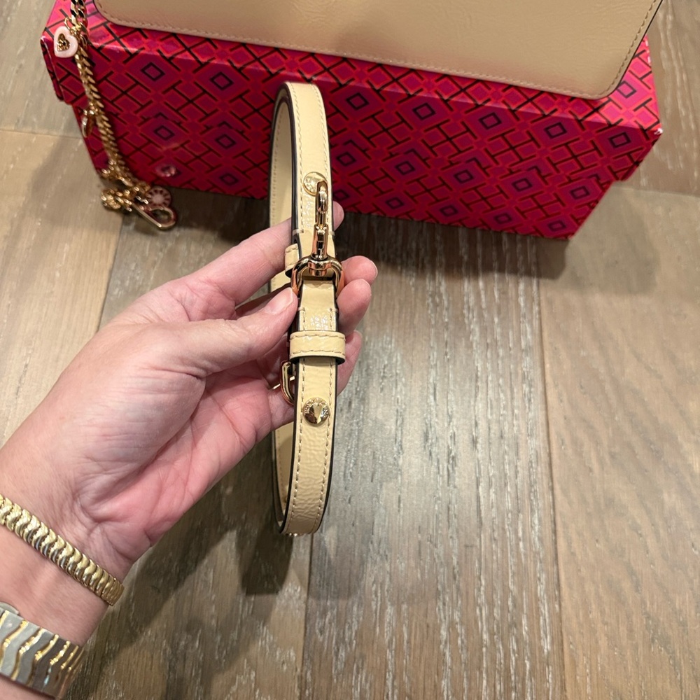 Tory Burch Elegant Convertible Crossbody Bag with Gold removable Charms - Picture 5 of 10